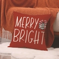 Funda de cojín navideña roja con texto Merry Bright y dibujo de caja de regalo - Patrón Caja de Regalo Merry Bright (YMA58-2) / 45x45cm