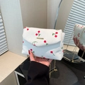 Borsa a tracolla in velluto a coste bianco con stampa ciliegie rosse e catena oro - Stampa Ciliegia Bianco
