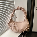 Pink crescent shoulder bag with bow details and ruched handle for a balletcore style - Pink