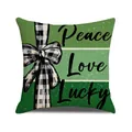 Fodera per cuscino verde San Patrizio con fiocco a scacchi e scritta Lucky - 45x45cm / Stile Scritta Fortunata (YMP13-3)
