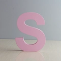 Lettre S décorative en bois rose pour décoration de mariage et accessoires photo - Lettre S