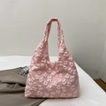 Rosafarbene Tragetasche mit weißen 3D-Spitzenblumen und eleganten Schultergriffen - Rosa