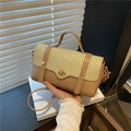 Borsa a tracolla intrecciata color kaki in stile britannico con finiture in pelle - Cachi