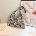 Sommerliche Canvas-Tragetasche mit Leopardenmuster, weichem Stoff und breitem Schultergurt - Leopard Beige