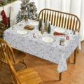 Chemin de table de Noël blanc avec imprimés botaniques d'hiver de pins et de pommes de pin - Plantes d'Hiver Pomme de Pin (XTC033)