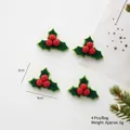 Foglie di agrifoglio natalizio in feltro verde con bacche rosse per decorazioni fai-da-te - Agrifoglio a Tre Foglie