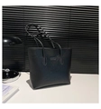 Sac fourre-tout minimaliste en cuir noir avec motifs gaufrés et deux anses pour femme - Style de base / Noir