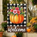 Bandiera da giardino a quadri con zucca autunnale e scritta Welcome floreale - 30x45cm / Zucca a Quadri Buffalo Bianco e Nero (FGF070)