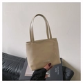 Détail du sac à main beige en cuir verni avec lettrage FASHION & BAGS et fines poignées - Kaki