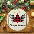 Sottopiatto natalizio rotondo in lino con albero a quadri rossi e decoro festivo - Albero di Natale Patchwork a Quadri (XRP088)
