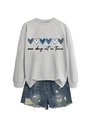 Dettaglio felpa grigia con cuori blu e pantaloncini di denim con orlo consumato - S / Grigio