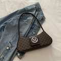 Elegante borsa baguette marrone scuro con stampa monogramma M e fibbia in metallo - caffè