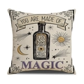 Funda de cojín de lino para Halloween con estampado de poción y texto You Are Made Of Magic - Estilo Botella de Poción (YMW50-3)