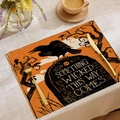 Halloween-Platzset aus Leinen in Orange mit Grabstein-Motiv, Rabe und Textdesign - Grabstein Krähe Illustration Stil (YMCD-36)