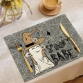 Halloween Tischset aus Leinen mit Spooky Babe Geist Motiv und Spinnennetz Muster - Spooky Babe Cartoon Gespenst Stil (YMCD-44)