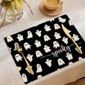 Halloween Platzset aus schwarzem Leinen mit weißen Geistern und Spooky-Schrift - Schwarze Gehäufte Gespenster Stil (YMCD-48)