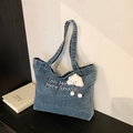 Blaue Denim-Tote-Bag mit weißer Stickerei und Plüsch-Wolkenanhänger auf dunklem Grund - Ohne Anhänger / Stil 2 Hellblau Reißverschluss