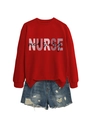 Detalle de sudadera roja de enfermera med surg con pantalones cortos de mezclilla - S / Sudadera Roja (Gráfico Negro)