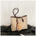 Vintage beige tote bag with brown handles and a cute plush bear pendant on black leather - With Pendant Style / White