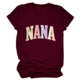 Détail du lettrage Nana avec motifs en patchwork de fleurs et pois multicolores - Bordeaux