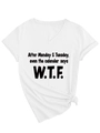 Détail du t-shirt blanc en coton à col en V avec texte graphique et nœud à l'ourlet - S / Blanc (Police Noire)