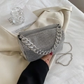 Elegante borsa a cilindro argento con strass scintillanti e manico a catena metallica - Argento