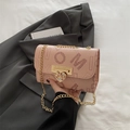 Roze crossbodytas met luipaardprint letters en gouden hartvormige sluiting - Roze