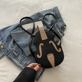 Sac créatif en forme de violon noir et beige en similicuir avec rivets métalliques - Noir