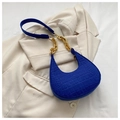 Klein blue crescent hobo bag with crocodile pattern and golden chain shoulder strap - Blue