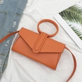 Borsa a busta arancione brillante con manico rotondo e tracolla coordinata - Arancione