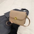 Borsa sottobraccio retrò beige con fibbia dorata e tracolla regolabile elegante - Cachi