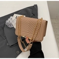 Beige quilted shoulder bag with V-shaped stitching and golden chain strap - Khaki