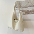 Minimalistische beige PU-Leder Hobo-Tasche mit weicher Textur und elegantem Design - Weiß