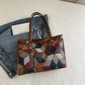 Borsa tote geometrica 3D bicolore con pochette coordinata e trama a coccodrillo - Blu Patchwork