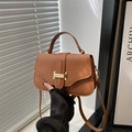 Brown litchi texture crossbody bag with gold H-buckle in a french vintage style - Brown / Classic Design Imitation