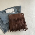 Bolso tote de ante marrón oscuro con flecos largos bohemios y correa de cadena plata - Marrón