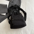 Mini zaino nero minimalista in nylon con tasca anteriore e design alla moda - Nero