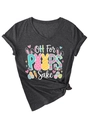 Détail du t-shirt gris à col en V avec un imprimé coloré de lapin de Pâques et de cœurs - S / Gris Chiné (Graphique de Pâques)