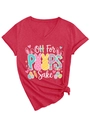 Détail du t-shirt de Pâques rouge avec col en V, motif lapins et design d'ourlet noué - S / Rouge (Graphique de Pâques)