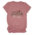 Détail du t-shirt rose Occupational Therapy avec imprimé floral et col rond classique - S / Rose rosé