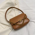 Klassische dunkle karamellbraune Ledertasche mit Goldkette und Logo-Metallbeschlag - Khaki