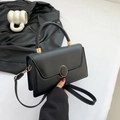 Stijlvolle zwarte crossbodytas met gouden gesp en handvat voor dames - Zwart