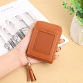 Portacarte RFID in pelle marrone con cerniera lampo e nappa decorativa elegante - Marrone
