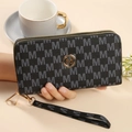Cartera larga gris oscuro para mujer con doble cremallera, estampado de M y correa de mano - Negro