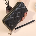 Bolso de mano acolchado de cuero sintético negro con cremallera doble y asa - Negro