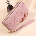 Cartera acolchada rosa con doble cremallera para mujer y correa de muñeca con logo - Rosa