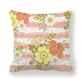 Détail de la housse de coussin en peau de pêche avec rayures et motifs floraux - 45x45 cm / Style Pastoral Fleur à Rayures Rose Orange (8)