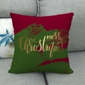 Detailstruktur des Kissenbezugs aus Leinen mit goldenem Merry Christmas Text auf festlichem Grund - Merry Christmas Roter Stil