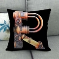 Federa per cuscino nera in lino con lettera R stile steampunk e ingranaggi meccanici 3D - 45x45cm / Lettera R Stile Steampunk Industriale Meccanico / Nero