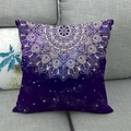 Detailtextuur van de katoenen linnen kussenhoes met wit mandala- en sterrenhemelpatroon - 45x45cm / Paars Blauw Verloop Mandala (2)